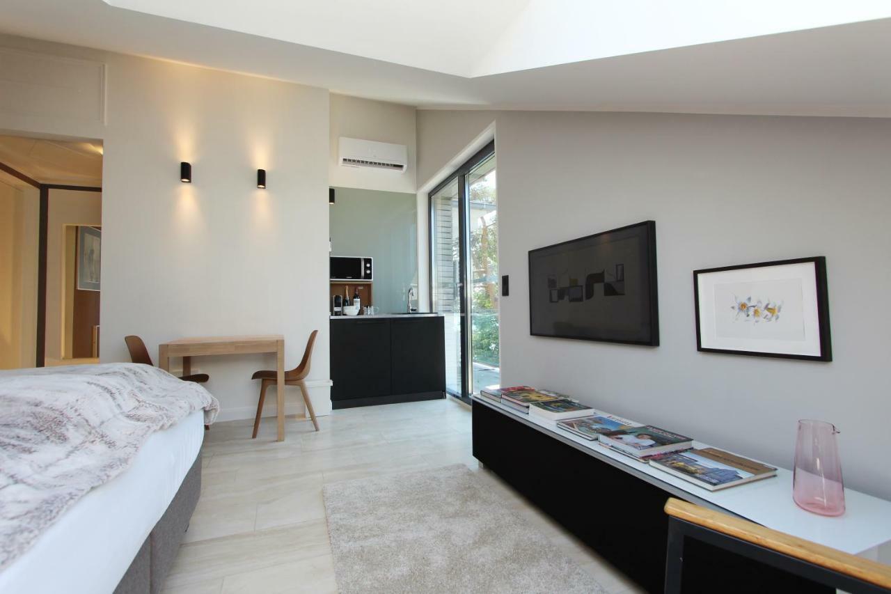 Loft Am See Mit Privatem Badestrand Und Klimaanlage Immenstaad am Bodensee Luaran gambar