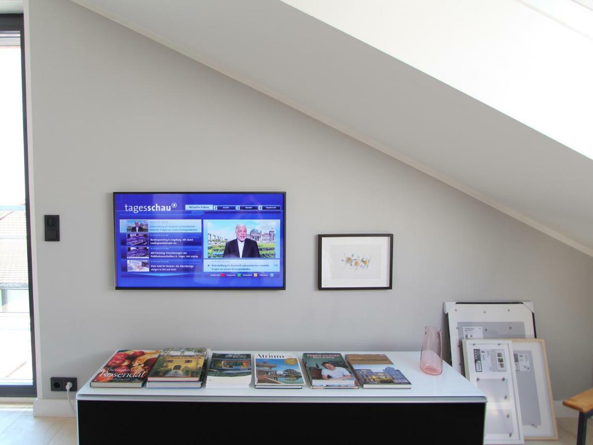 Loft Am See Mit Privatem Badestrand Und Klimaanlage Immenstaad am Bodensee Luaran gambar